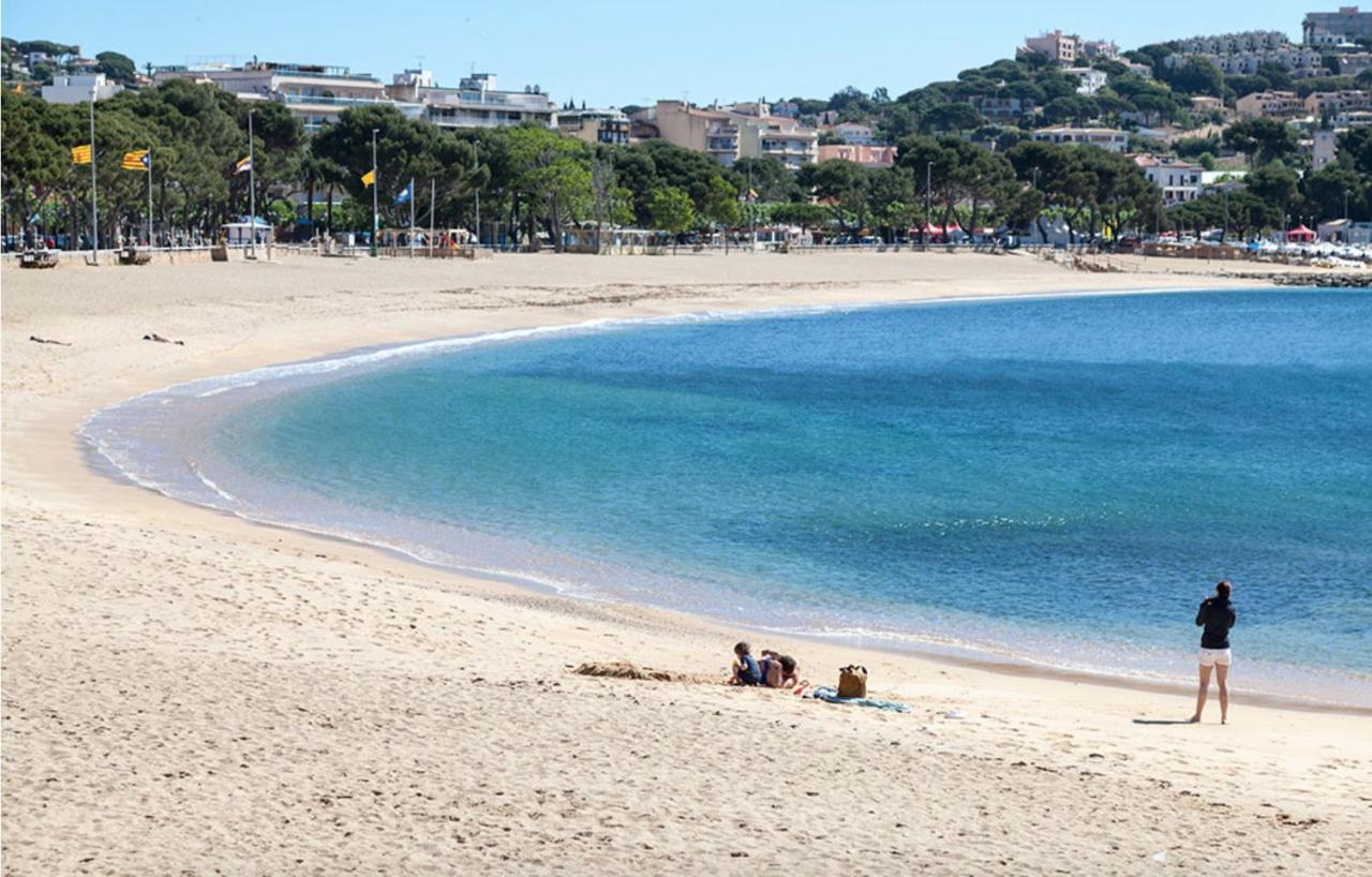 Nuevo Apartamento Moderno Elisa - A 80 Metros De La Playa Para 5 Personas 桑特费柳德吉克索尔斯 外观 照片
